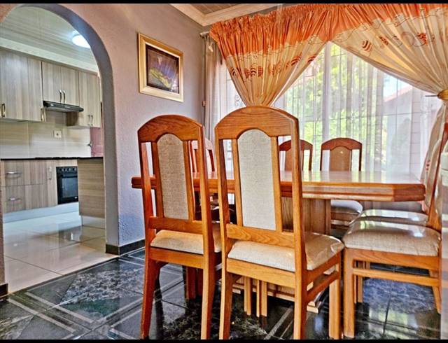 4 BEDROOM HOUSE FOR SALE IN NORKEM PARK